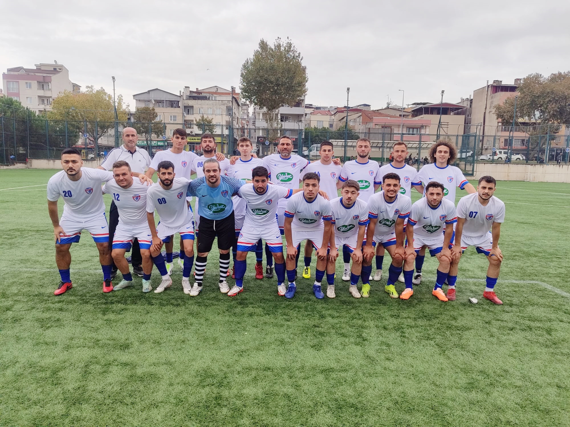 ÇIRPAN SEVİNDİRDİ, ROMAN ÜZDÜ