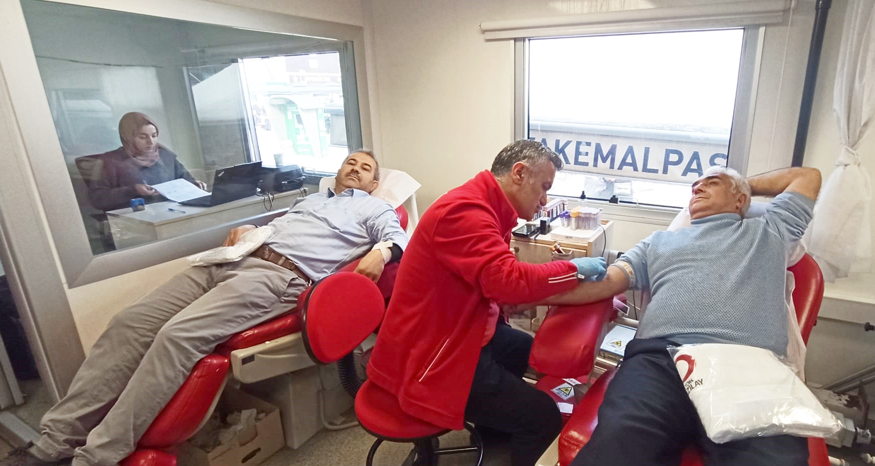 KAN BAĞIŞ MARATONU SÜRÜYOR