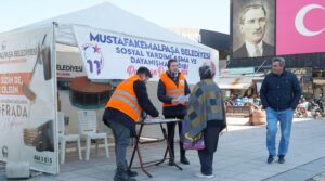 RAMAZAN YARDIM ÇADIRI HAYIRSEVERLERİ BEKLİYOR