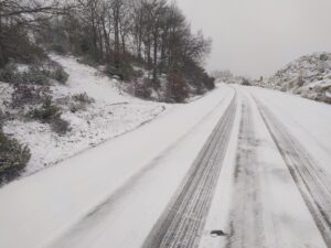YÜKSEK NOKTALAR BEYAZA BÜRÜNDÜ