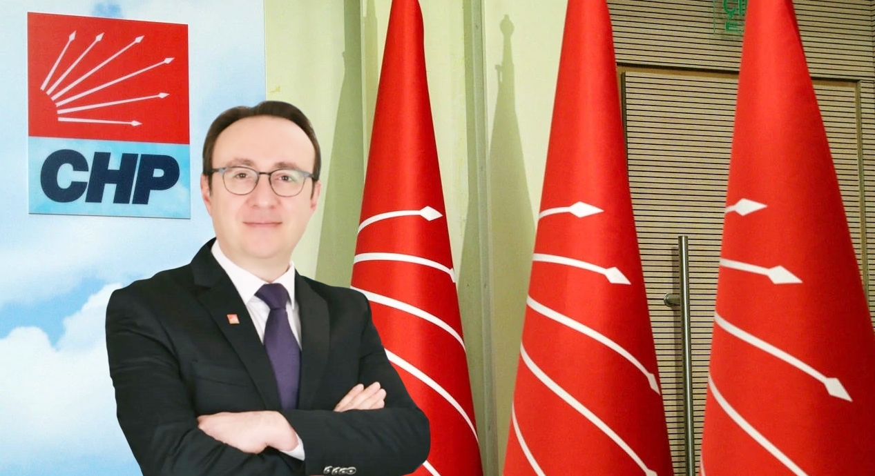 ALTINTAŞ, CHP BAŞKANLIĞI İÇİN YOLA ÇIKTI