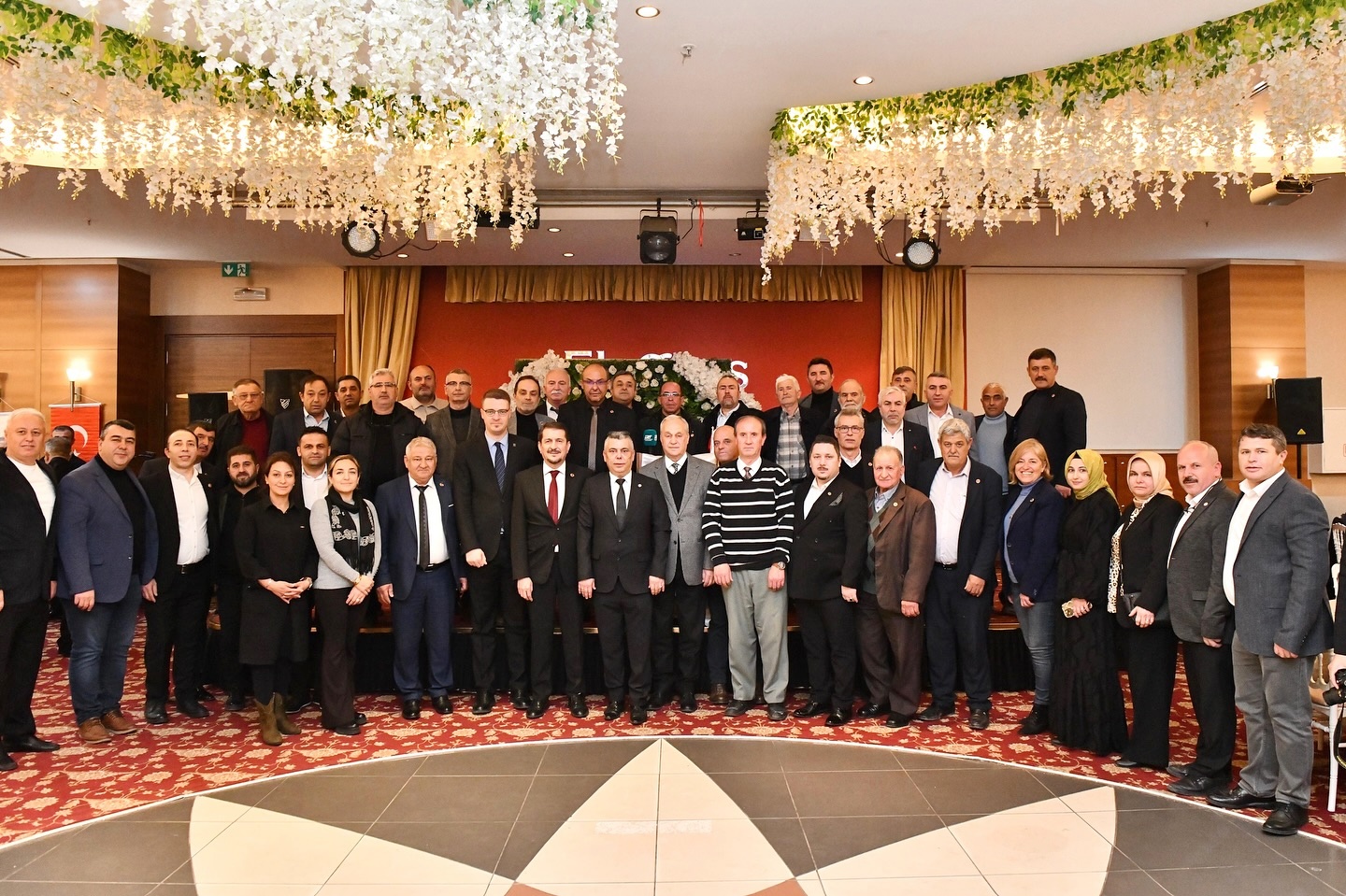 PAŞADER, HEMŞEHRİLERİNİ İFTARDA BULUŞTURDU