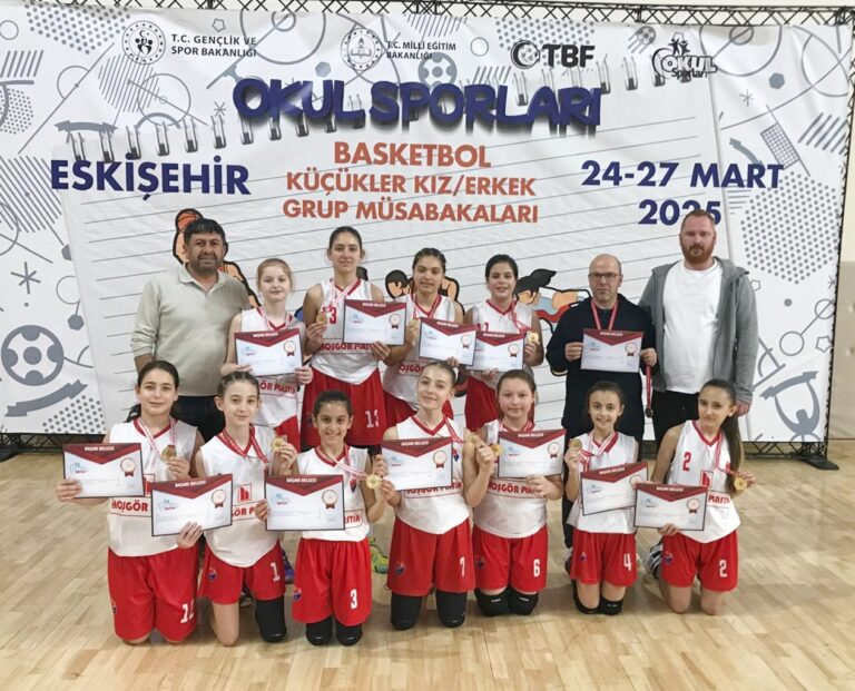 PAŞA’NIN KÜÇÜK KIZLARI BÜYÜK İŞ BAŞARDI