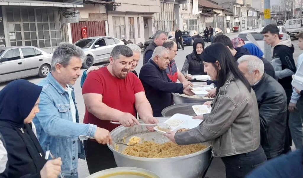 ŞEVKETİYE’DE BİRLİK İFTARI