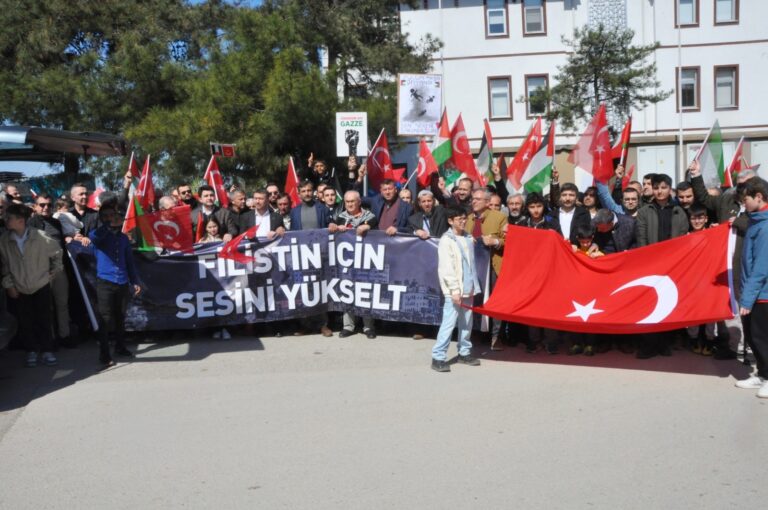 MUSTAFAKEMALPAŞA’NIN VİCDANI ‘GAZZE İÇİN AYAKTA