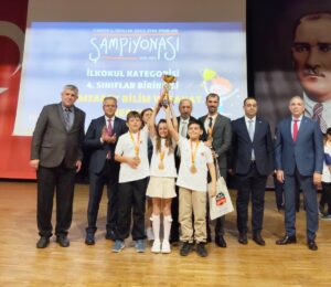 BİLSEM’İN ZEKA ŞAMPİYONLARI ÖDÜLLERİNİ ALDI