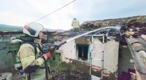 ELEKTRİK VERİLİNCE YANGIN ÇIKTI