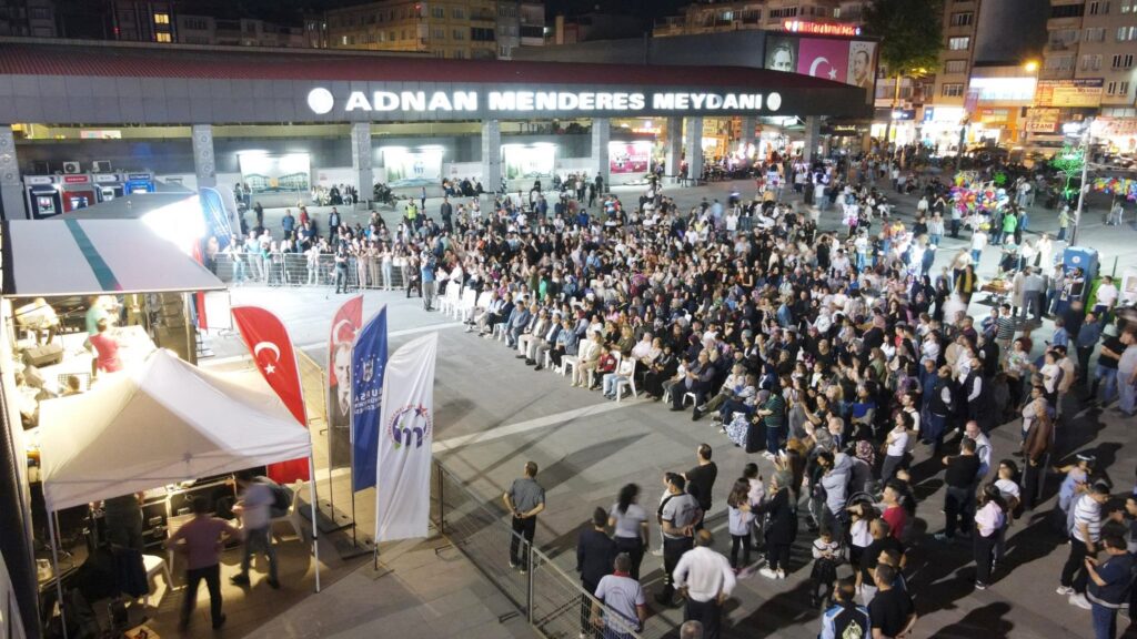 HIDIRELLEZ COŞKUSU MEYDANDA YAŞANDI