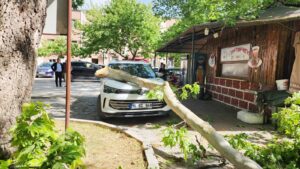 ÖĞRETMENEVİ’NDE FACİADAN DÖNÜLDÜ