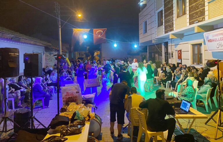 ŞEVKETİYE MAHALLESİ, HIDIRELLEZ ŞENLİĞİ İLE COŞTU