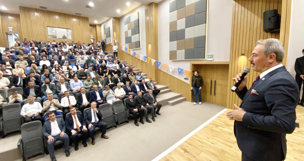 AK PARTİ, DANIŞMA TOPLANTISINDA BULUŞTU