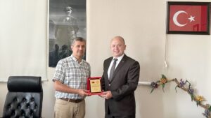 HALKBANK ŞUBESİ’NDEN EĞİTME ÖRNEK BAĞIŞ