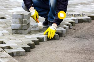 MUHTELİF MAHALLELERE PARKE YAPTIRILACAK