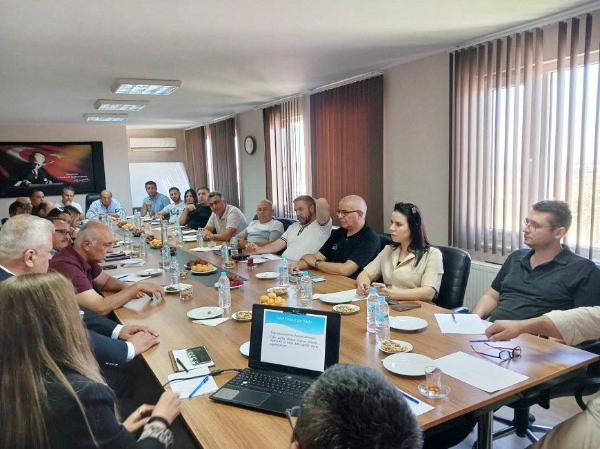 OSB’DE İSTİŞARE TOPLANTISI YAPILDI