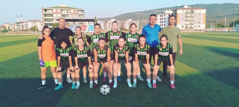 ‘ÇİMEN’İN KIZLARI’NDAN FARKLI PROVA