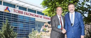 AKKOYUNLU’DAN GENÇLERE ‘TOBB ETÜ’ ÇAĞRISI