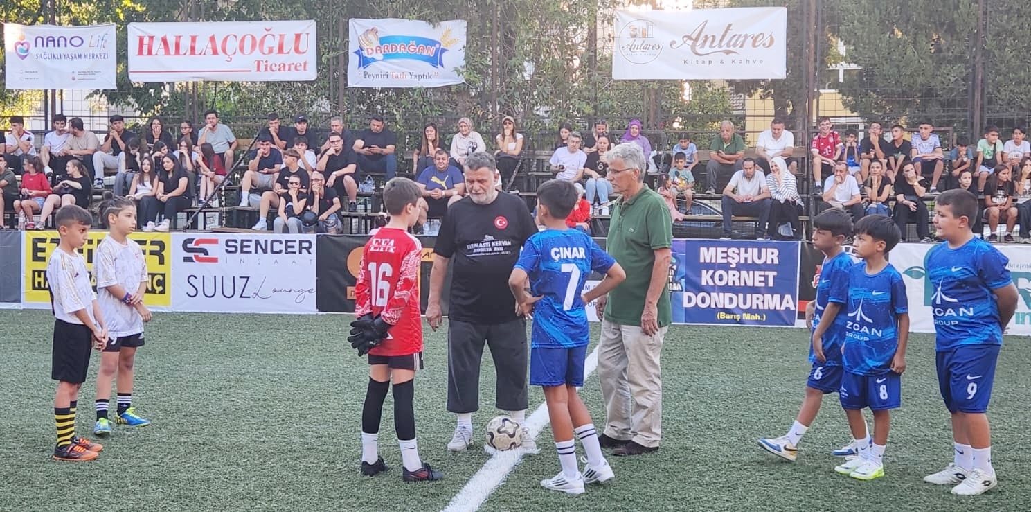 SPORUN YILDIZI ‘PAŞA MİNİ TOP’LA PARLADI