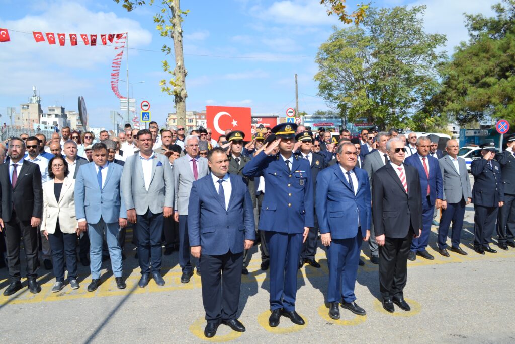 KURTULUŞUN 103. YILI GURURLA KUTLANDI