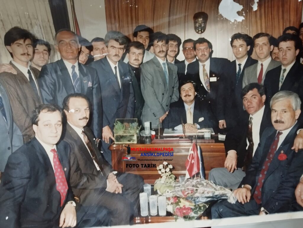 BİR KAREDE ÜÇ BAŞKAN