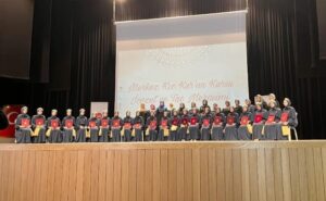 KUR’AN’IN KIZ HAFIZLARI İCAZETLE TAÇLANDI