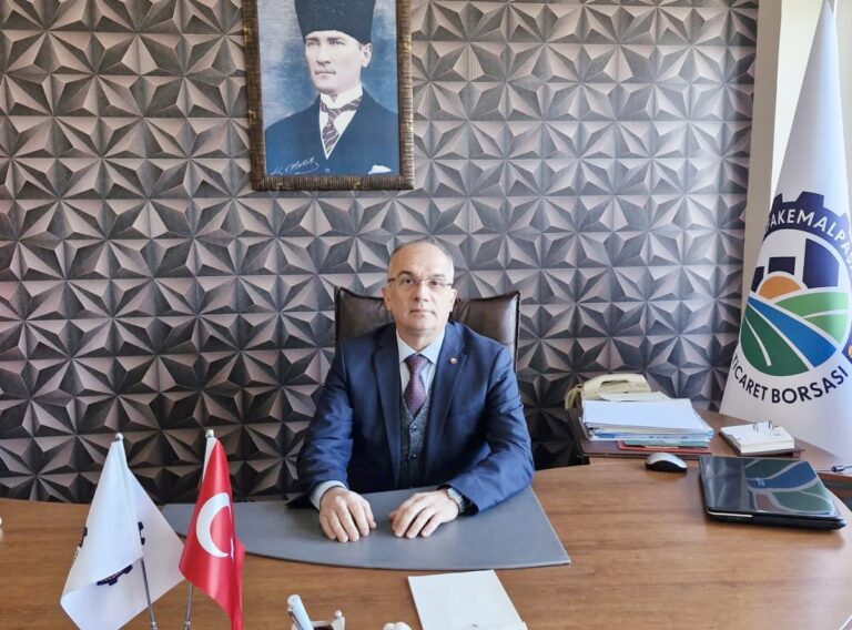 ‘CUMHURİYETİMİZ, EN BÜYÜK KAZANIMIMIZ’