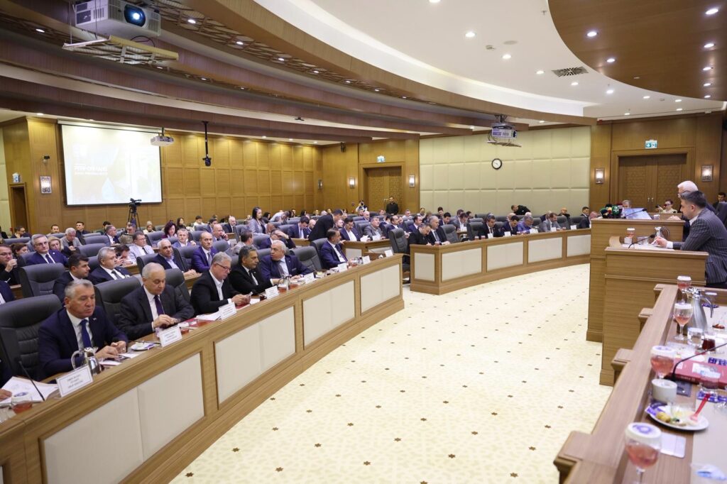 EK BÜTÇE RAPORU YENİDEN GÖRÜŞÜLECEK