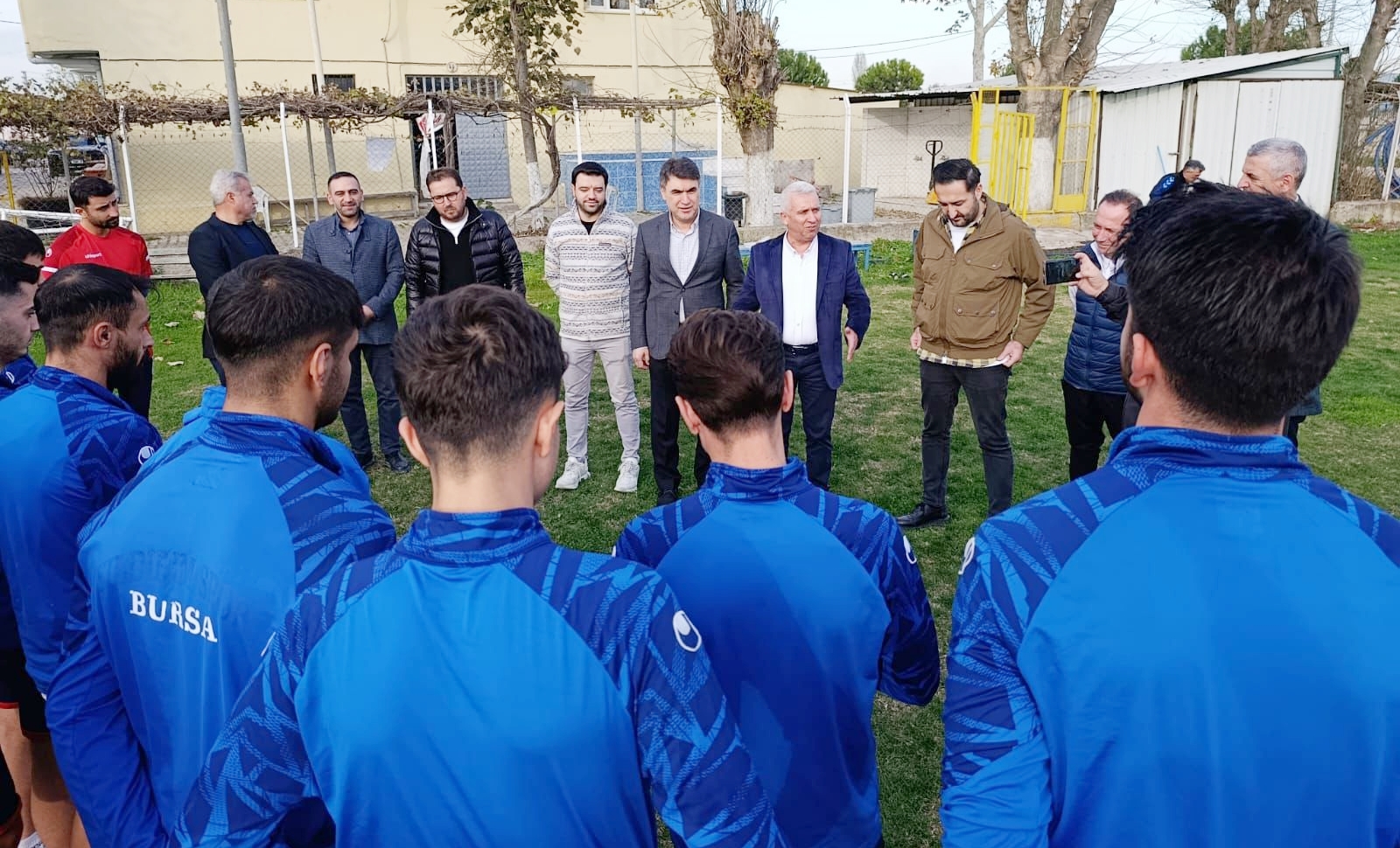 MUGEP’TEN ‘KIRMIZI-LACİVERTLİ’ DESTEK