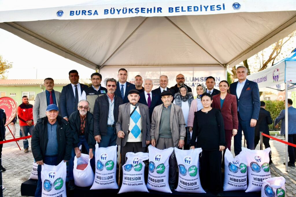 MUSTAFAKEMALPAŞA’DA ÇİFTÇİYE BUĞDAY DESTEĞİ