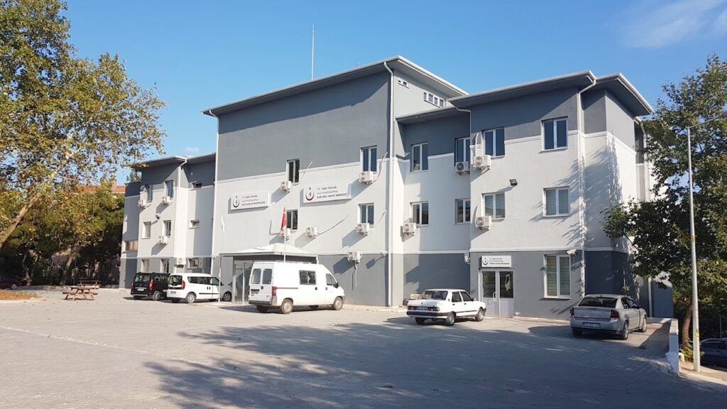 SAĞLIKLI HAYATA KOLAY ERİŞİM