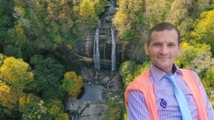 SUUÇTU’DA DEVRİLEN AĞAÇ CAN ALDI