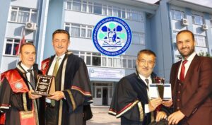 YÜKSEKOKULA AKADEMİK PERFORMANSTA ÇİFTE ÖDÜL