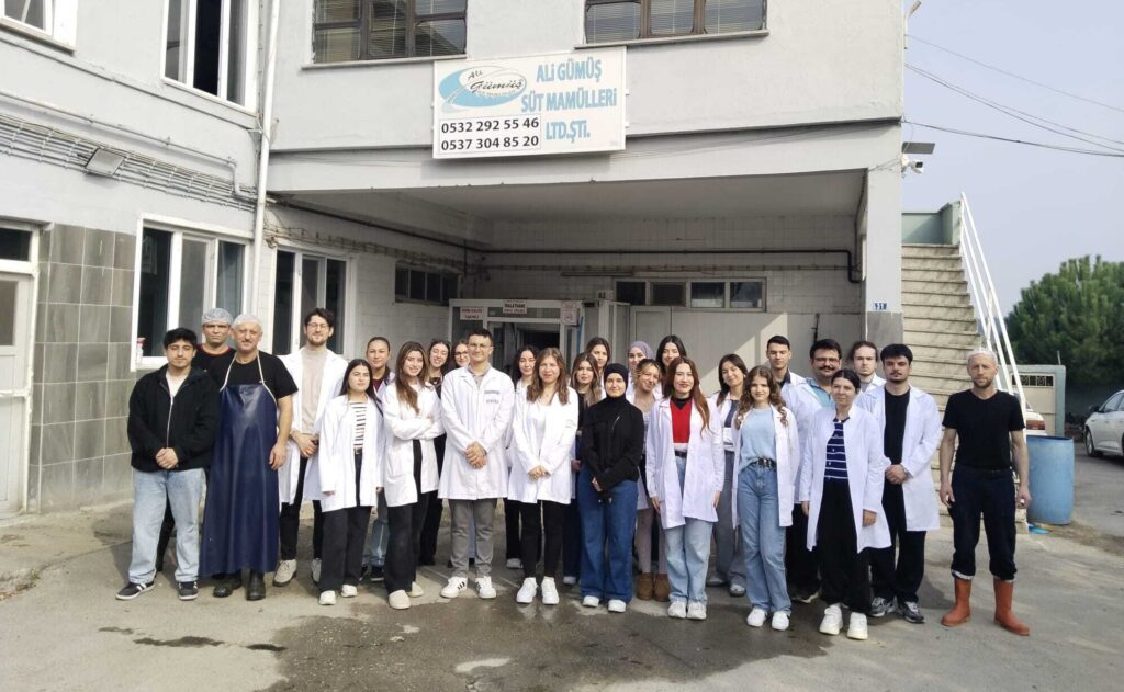 YÜKSEKOKULDAN ÜRETİMİN KALBİNE YOLCULUK