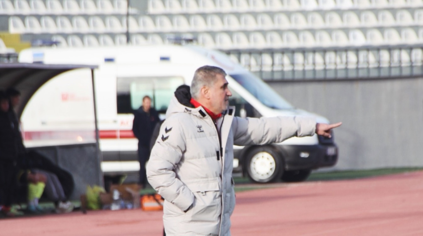 AKGÜN, ZAFERLE BAŞLADI