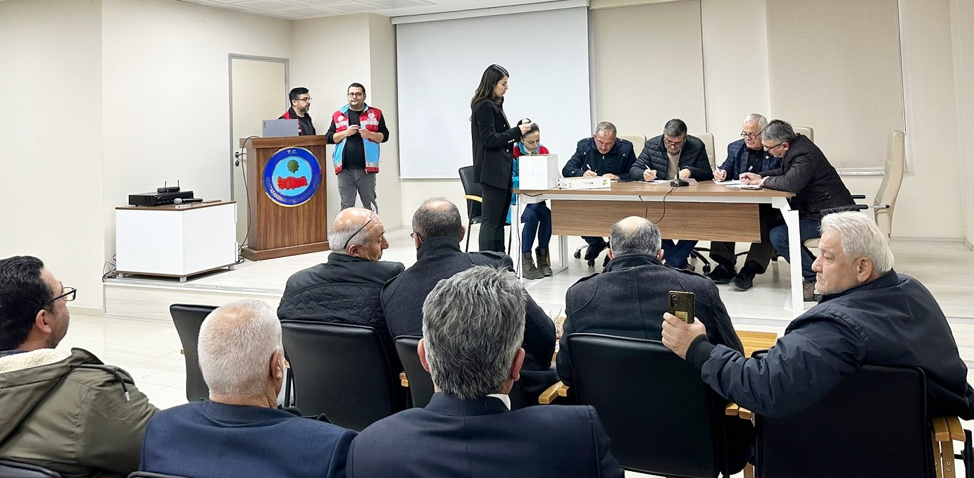 KURUMLAR MUHTARLARLA BULUŞTU