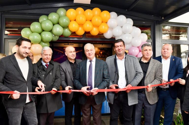 KUTLU PARK’TAN BİR İLK, BOWLİNG SALONU AÇILDI