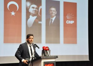 CHP’Lİ DEMİR ATEŞ PÜSKÜRDÜ
