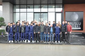 ERUSLU HOLDİNG’DEN PAŞA’YA ZİRVE YEMEĞİ