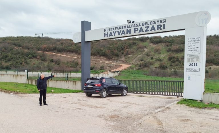 HAYVAN PAZARI KAPALI, ÜRETİCİ İSYANDA