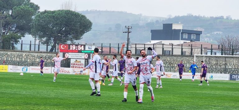 PAŞA GÖZÜNÜ SEZON FİNALİNE ÇEVİRDİ