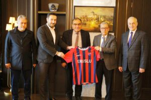 PAŞA’NIN GÜCÜ ‘ERUSLU’YA ANLAMLI ZİYARET