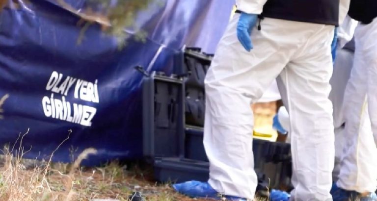 DERE KENARINDA BEBEK CESEDİ BULUNDU