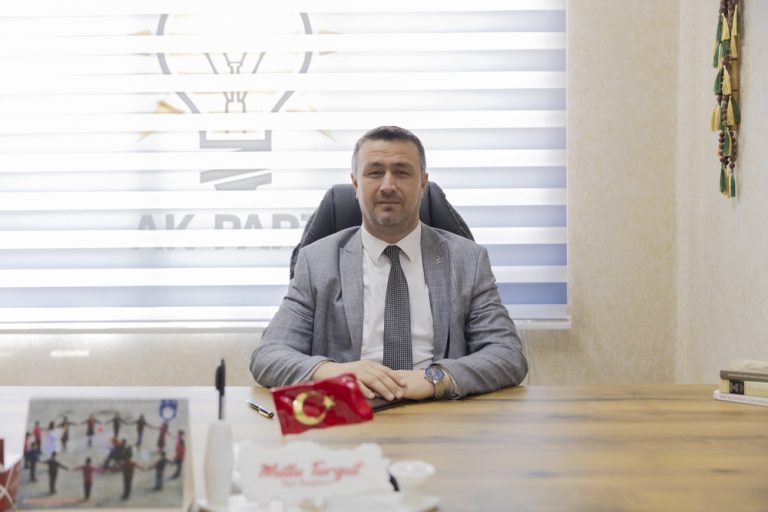 ‘KADINA SAYGI İNSANLIĞA SAYGIDIR’