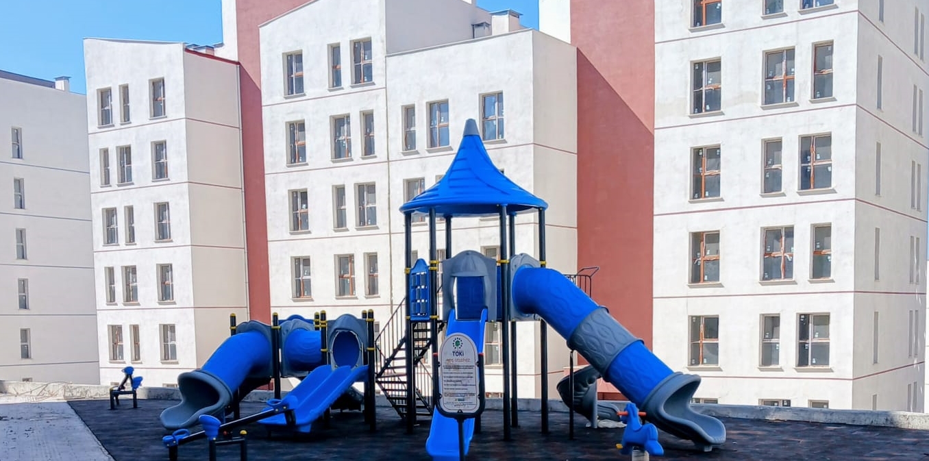 LALAŞAHİN TOKİ’DE 2. ETAP ANAHTAR ZAMANI