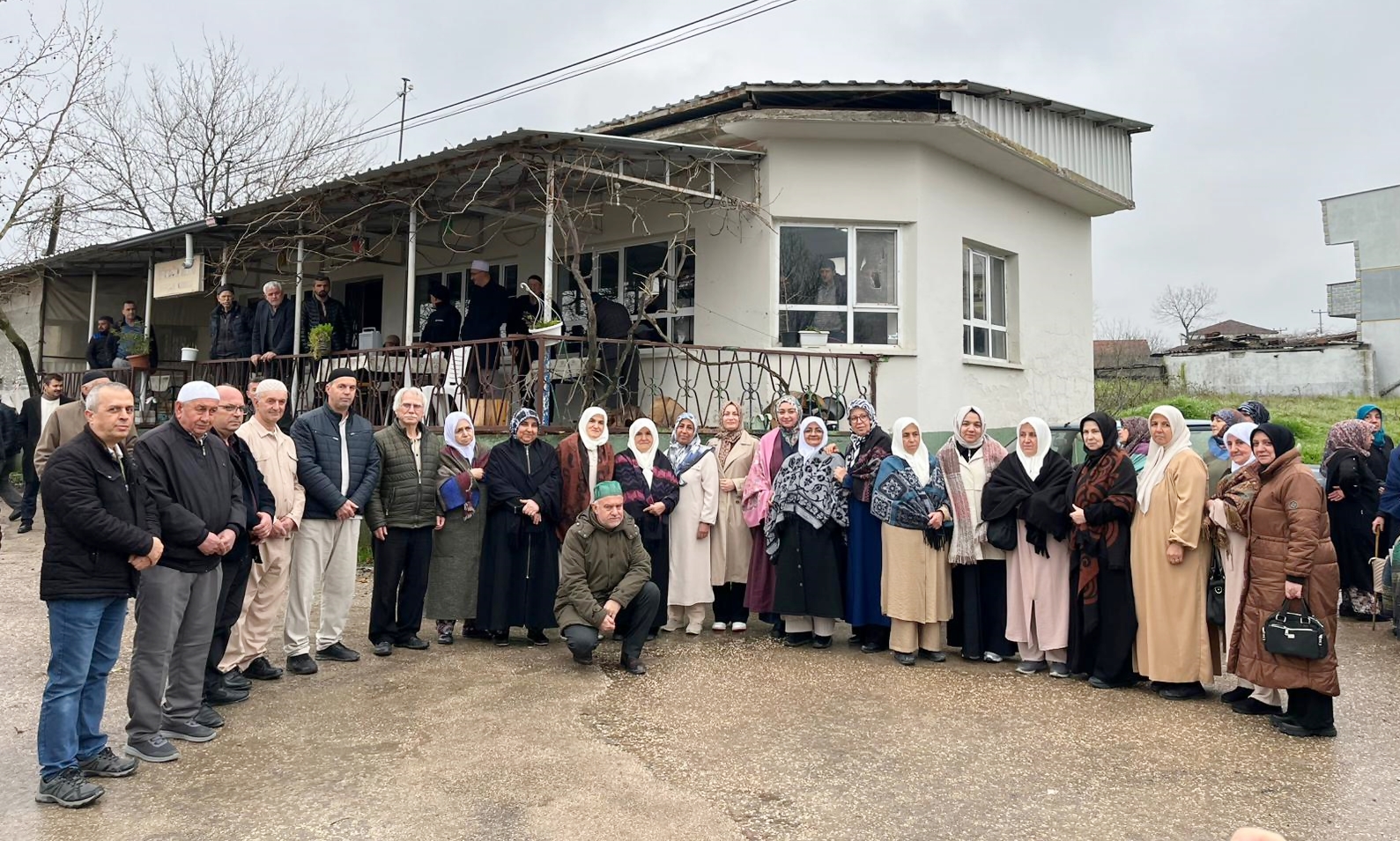 SÜNLÜK MAHALLESİ ‘UMRE’DE BULUŞTU